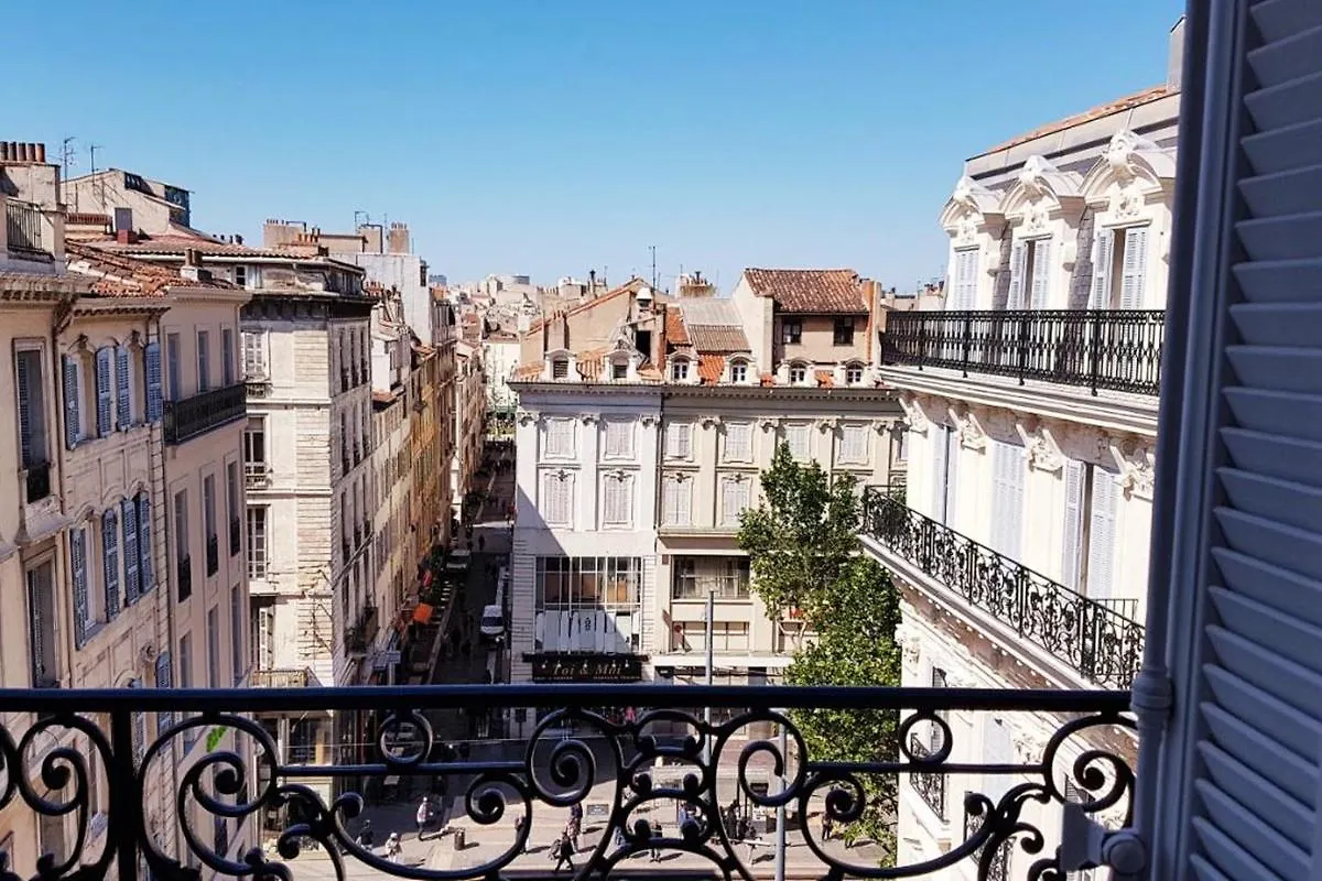 Hotel Amista Marseille - Ancien Hotel Saint Louis - Vieux Port 3*,  Francia
