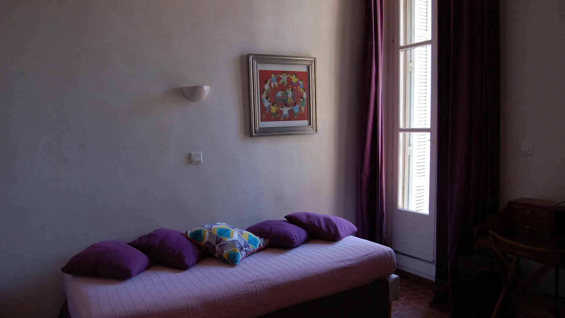 Hotel Amista Marseille - Ancien Hotel Saint Louis - Vieux Port 3*,