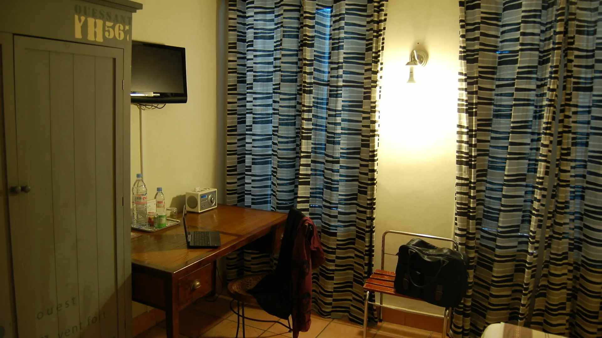 Hotel Amista Marseille - Ancien Hotel Saint Louis - Vieux Port