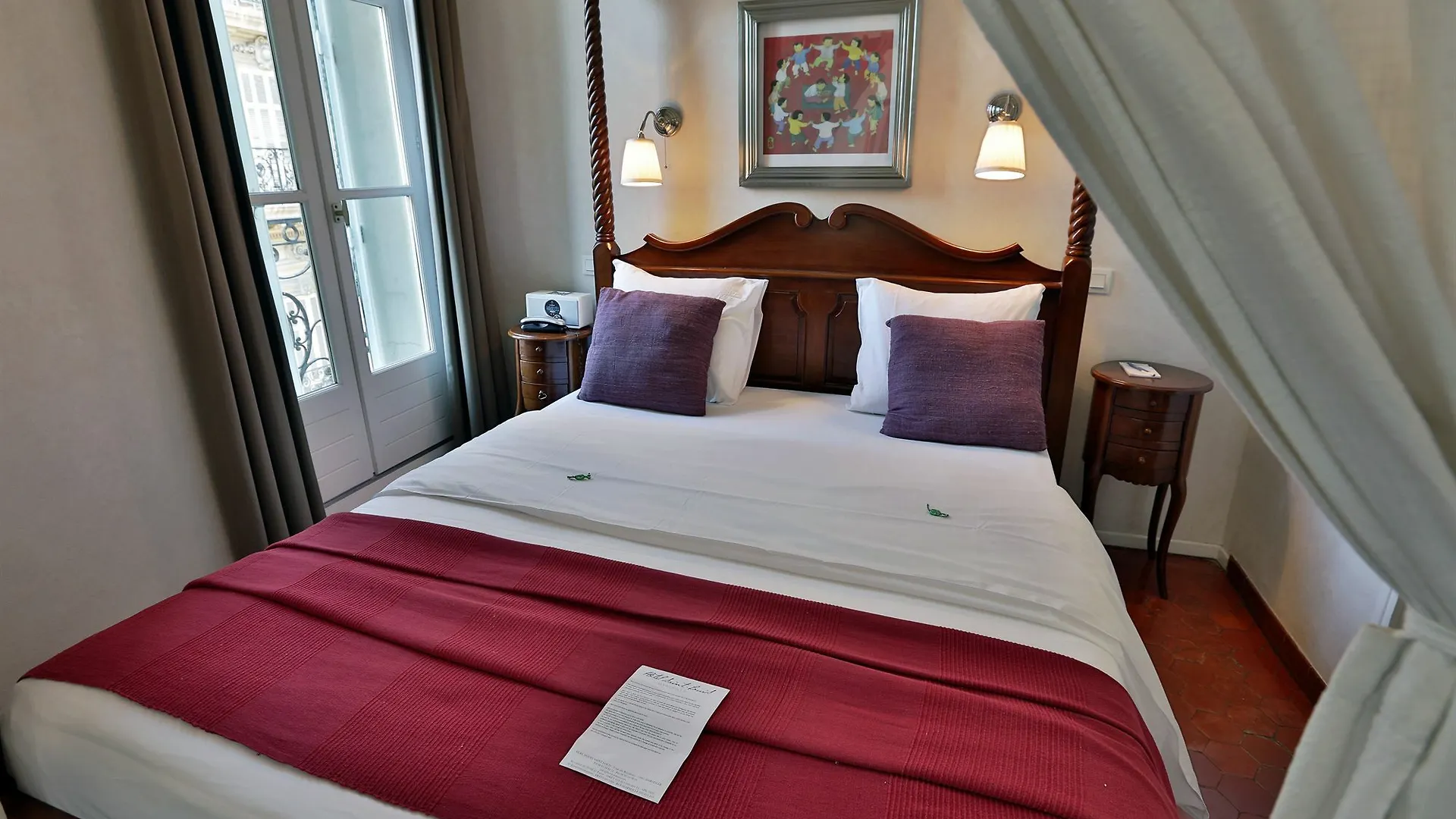 Hotel Amista Marseille - Ancien Hotel Saint Louis - Vieux Port