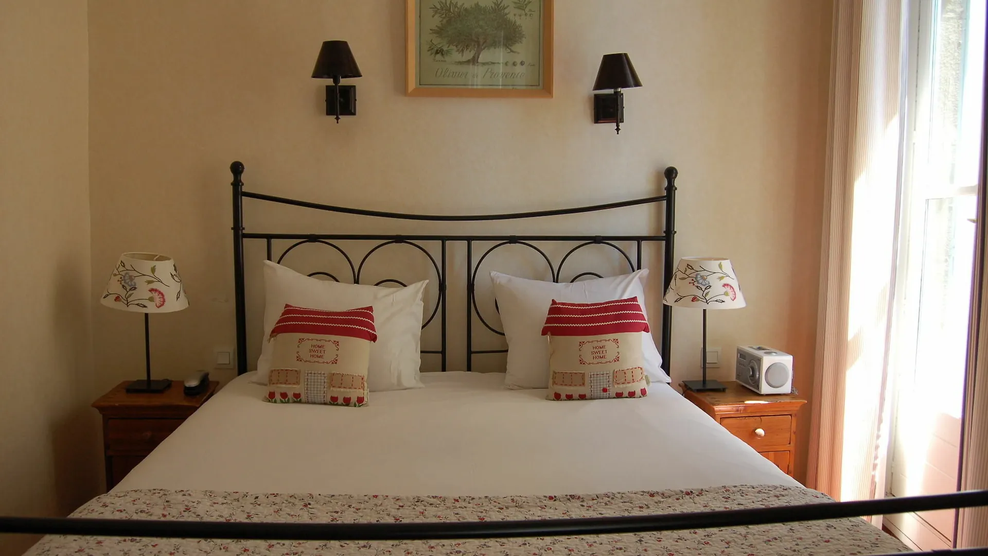 Hotel Amista Marseille - Ancien Hotel Saint Louis - Vieux Port