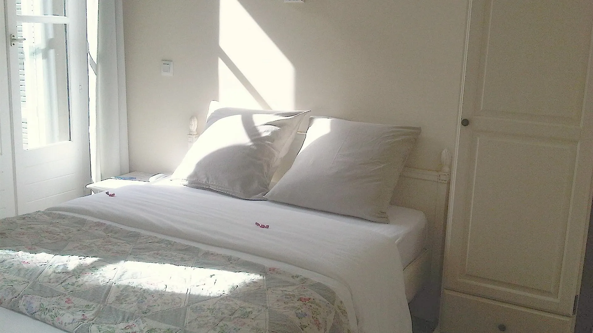 Hotel Amista Marseille - Ancien Hotel Saint Louis - Vieux Port